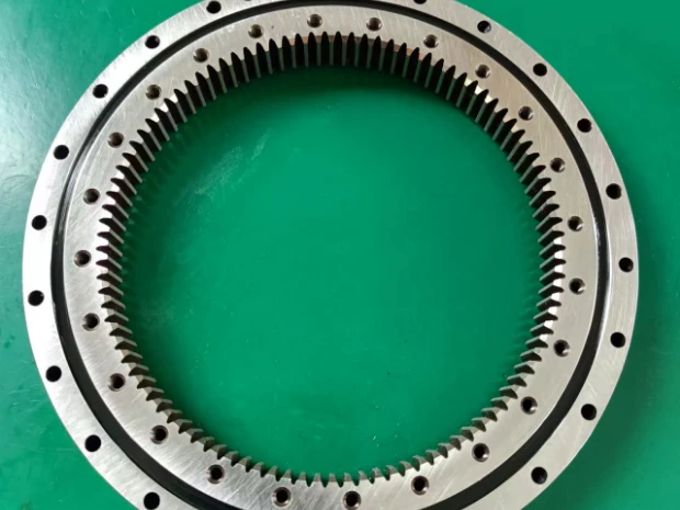 高精度转盘轴承